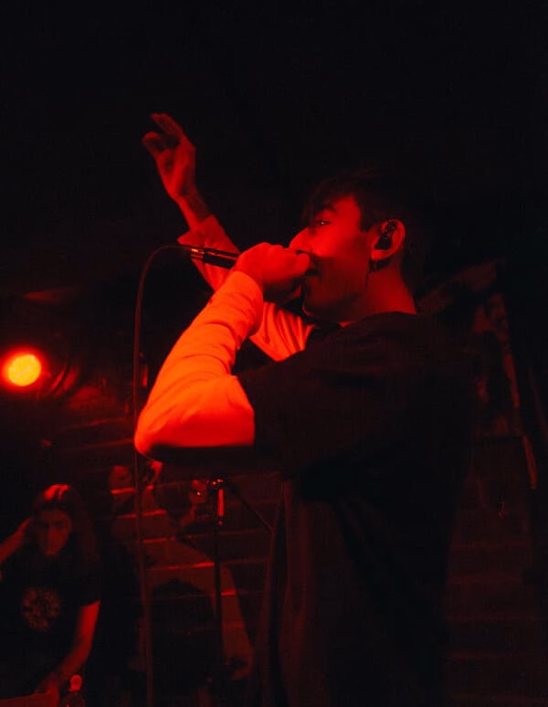 Imagen de Lucasss en el concierto de la Sala Arrebato, Zaragoza del 20 de febrero de 2026. Fotografía realizada por @rojaszvg